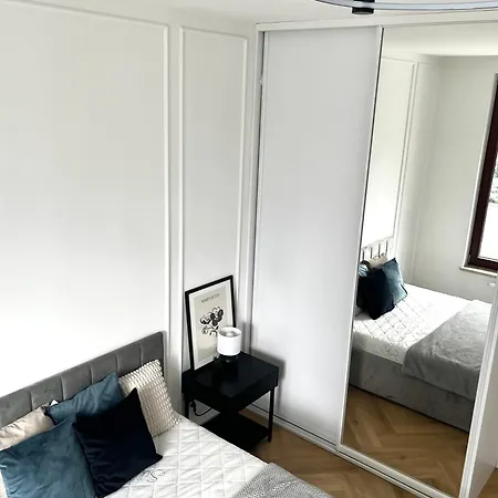 Garnizon Zen Apartament *